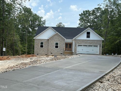 42 Ponchartrain St, Fuquay-Varina, NC, 27526-6447 | Card Image