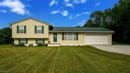 2609 Erhart Rd, Medina, OH, 44256-9421 | Card Image