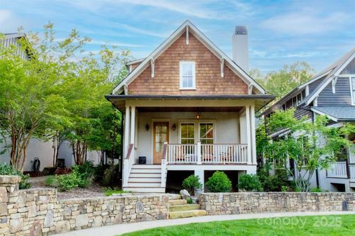 12 Fay Jones Ln, Black Mountain, NC, 28711-0590 | Card Image