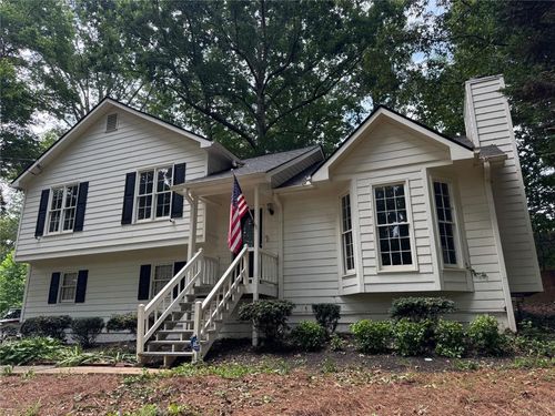 671 Peach Crossing Dr, Dallas, GA, 30132-1734 | Card Image