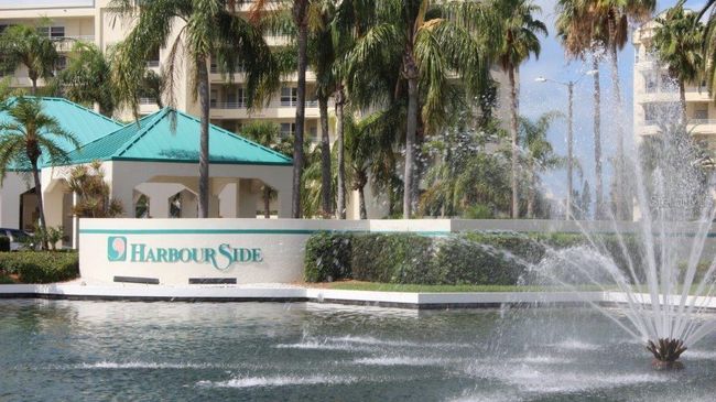 Harbourside Entrance | Image 37