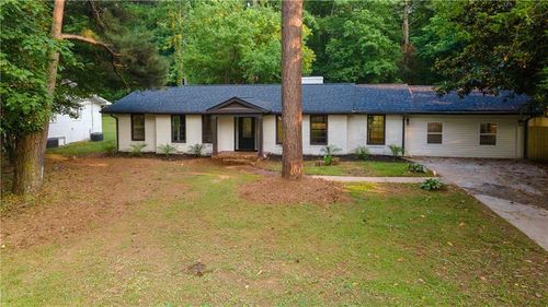 3790 Village Dr Sw, Atlanta, GA, 30331-2227 | Card Image