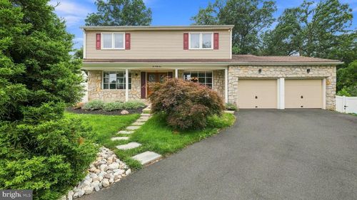 244 Kirk Dr, HUNTINGDON VALLEY, PA, 19006-5427 | Card Image