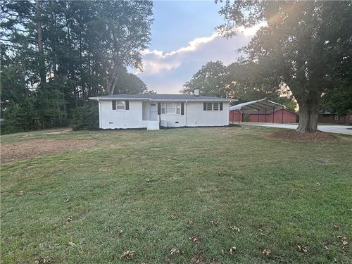 203 Duckworth Dr, williamston, SC, 29697-1221 | Card Image