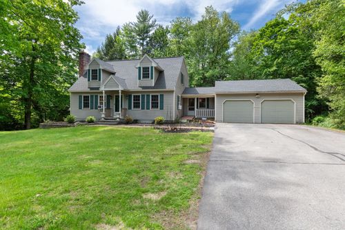 49 Chandler Cir, Bow, NH, 03304-4439 | Card Image