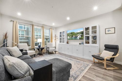 775 Roselyn Dr, Victoria, MN, 55386-2000 | Card Image