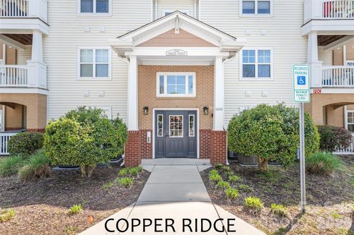 16439 Golden River Ln, Charlotte, NC, 28277-2995 | Card Image