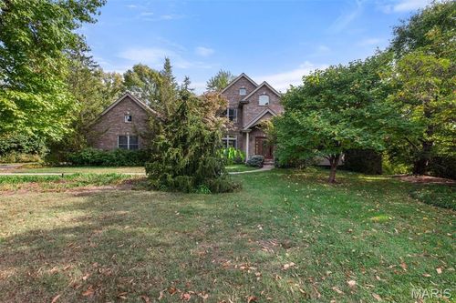 21 Ramsgate Dr, Olivette, MO, 63132-4116 | Card Image