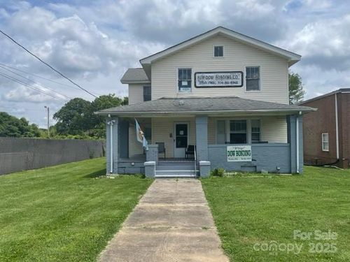 416 S Broad St, Gastonia, NC, 28054-4304 | Card Image