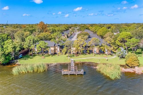 apt-202-10195 Sailwinds Blvd N, LARGO, FL, 33773-1947 | Card Image