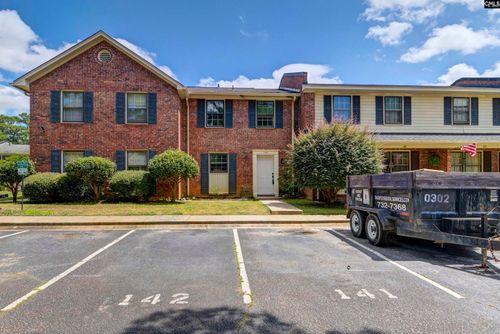 141 Jefferson Pl, Columbia, SC, 29212-3101 | Card Image
