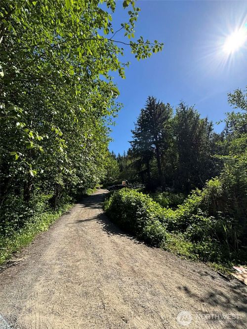 32933 Se Kent Kangley Road, Ravensdale, WA, 98051 | Card Image