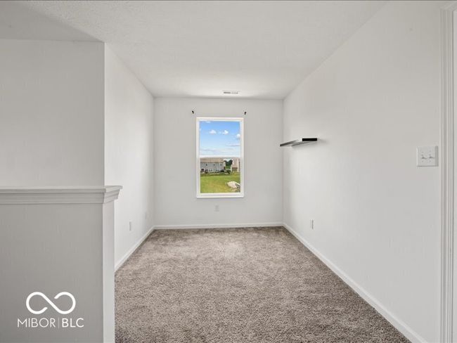 Upstairs loft | Image 15