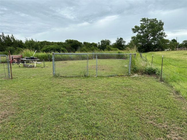 View of yard | Image 24