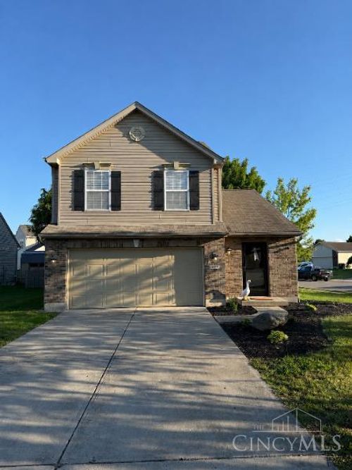 107 Dartmouth St, Trenton, OH, 45067-9101 | Card Image