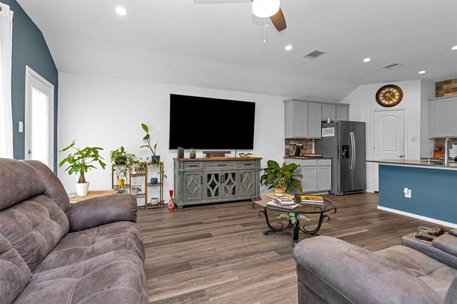 This home is immaculate. | Image 10