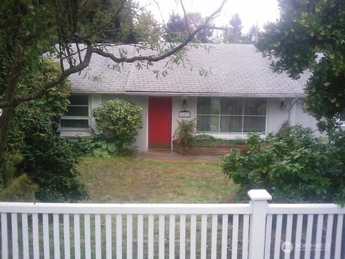 16533 21st Ave Ne, Shoreline, WA, 98155-6104 | Card Image