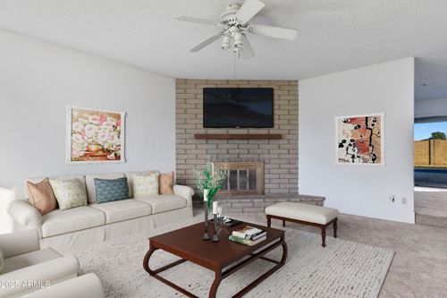 5208 W Shangri La Rd, Glendale, AZ, 85304-3936 | Card Image