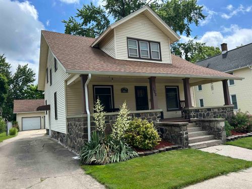 302 N Mackinaw Street, Durand, MI, 48429 | Card Image