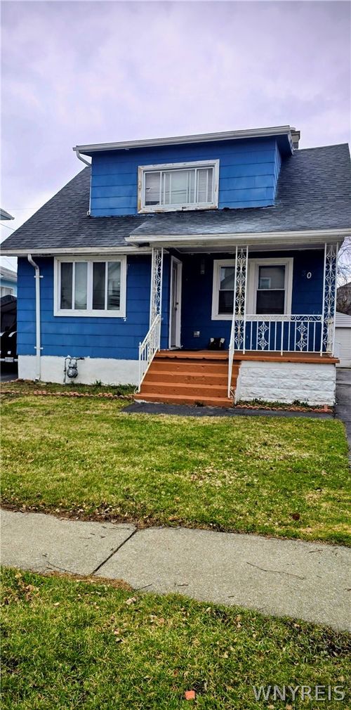 30 Jackson Ave, Lackawanna, NY, 14218-3315 | Card Image