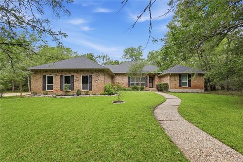 2507 Faulkner Dr, College Station, TX, 77845-5673 | Card Image