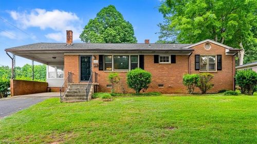 603 Shamrock Rd, Asheboro, NC, 27203-6552 | Card Image