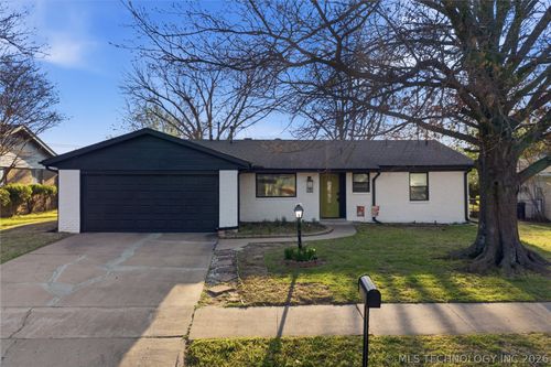 1109 Hickory Pl, Broken Arrow, OK, 74012-1632 | Card Image