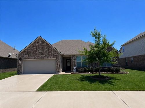 408 Lakeshore Vlg E, Slidell, LA, 70461-5648 | Card Image
