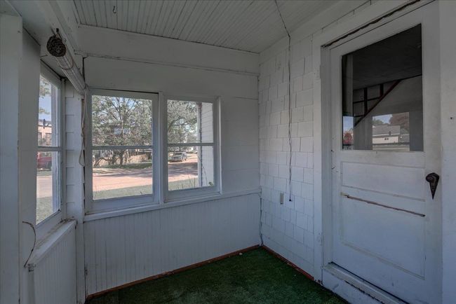 500 2 Nd Ave, House other with 2 bedrooms, 1 bathrooms and null parking in HOLLANDALE WI | Image 37