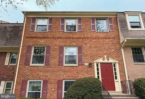 apt-t2-6008 Westchester Park Dr, COLLEGE PARK, MD, 20740-2855 | Card Image