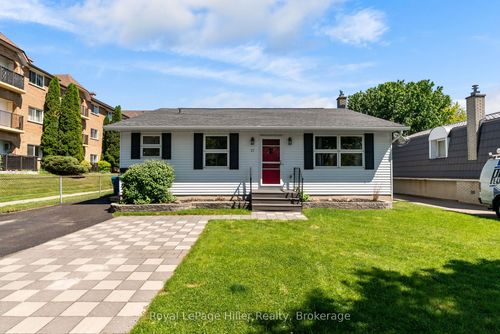 27 Greenwood Dr, Stratford, ON, N5A7K1 | Card Image