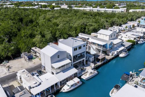 lot-83w-6099 Overseas Hwy, Marathon, FL, 33050-4727 | Card Image