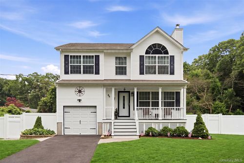 96 Main Ave, Mastic, NY, 11950-3918 | Card Image