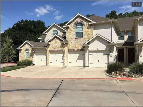 2610 Eagle Cir, Grapevine, TX, 76051-1202 | Card Image