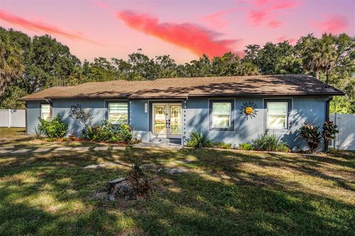 6907 W Creek Dr, TAMPA, FL, 33615-2769 | Card Image
