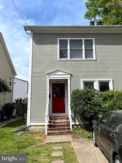 3607 13th St N, ARLINGTON, VA, 22201-4943 | Card Image