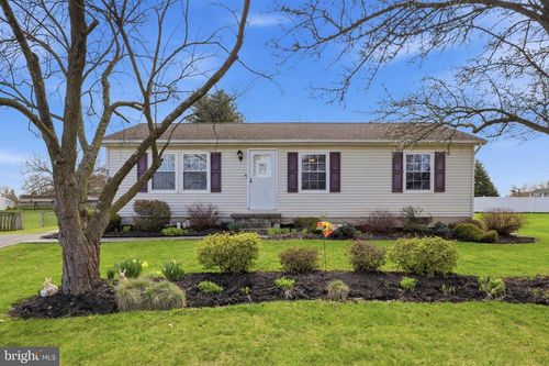 3075 Muirfield Rd, DOVER, PA, 17315-3463 | Card Image