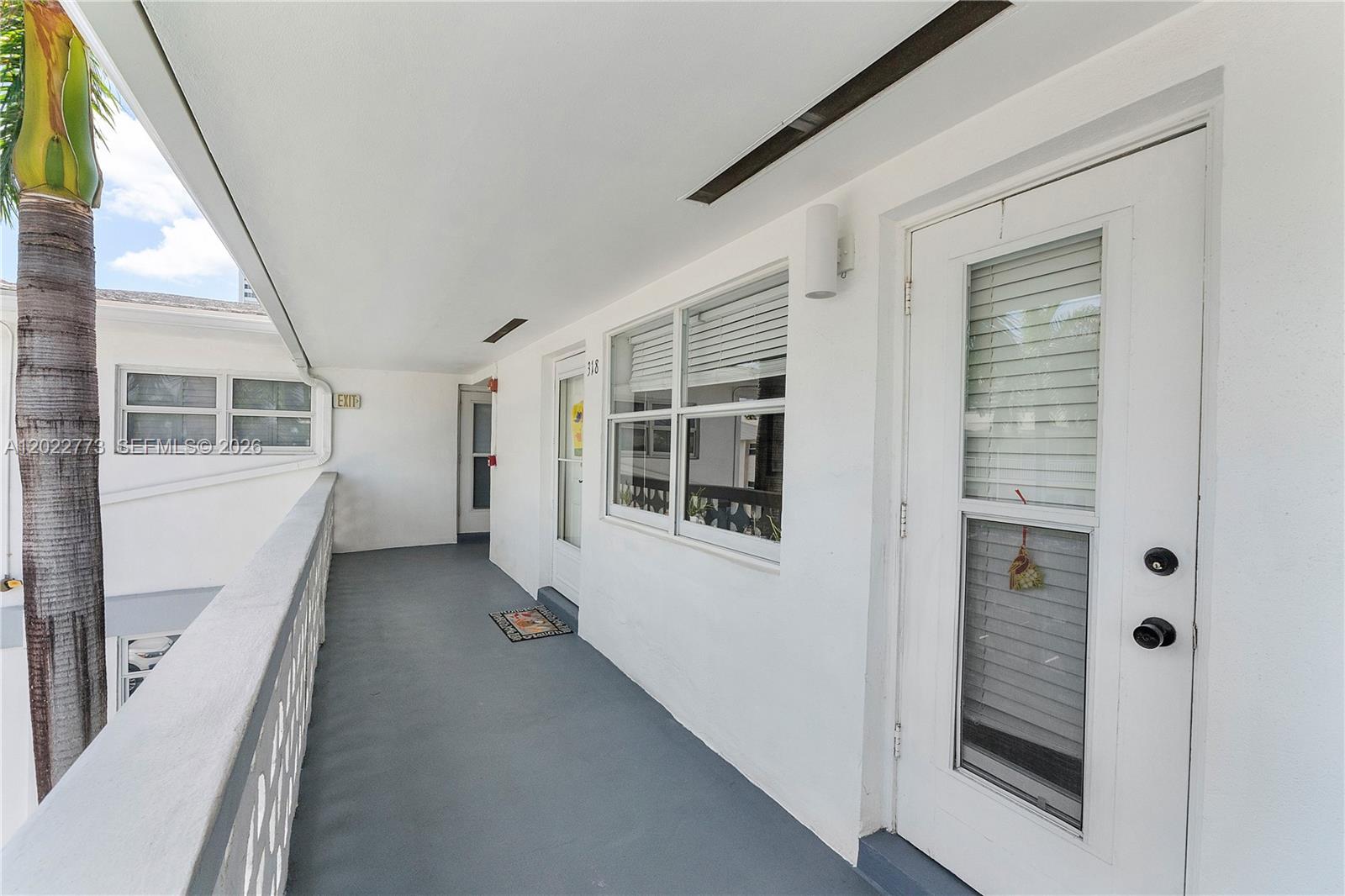 Residential in Hallandale Beach 2