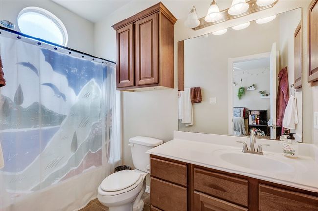 APT-1904 - 1198 Jones Butler Rd, Condo with 4 bedrooms, 5 bathrooms and null parking in College Station TX | Image 8