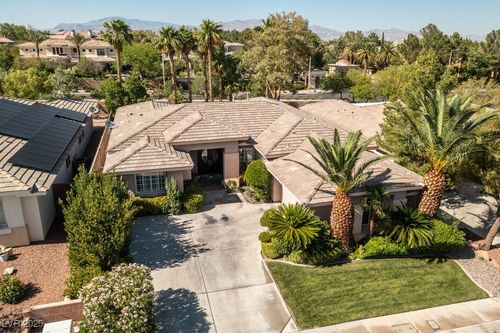 10320 Luxembourg Ave, Las Vegas, NV, 89145-8815 | Card Image