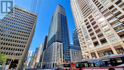 3904-955 Bay St, Toronto, ON, M5S0C6 | Card Image