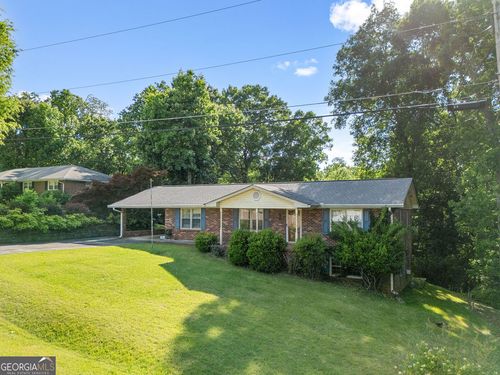 8 Montre Cir Se, Silver Creek, GA, 30173-2366 | Card Image