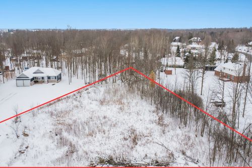 11730 Tudor Gate Pl, Winchester, ON, K0C2K0 | Card Image