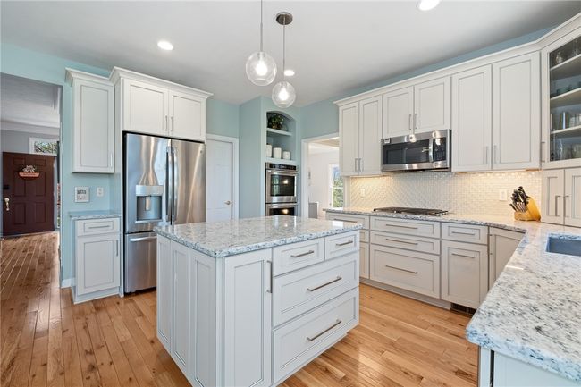208 Gander Dr, House other with 4 bedrooms, 5 bathrooms and 3 parking in Wexford PA | Image 13