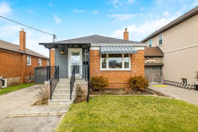 88 Nordin Ave, House other with 3 bedrooms, 2 bathrooms and 4 parking in Etobicoke ON | Image 1