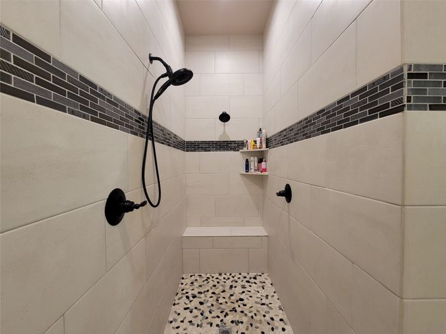 Walk-in shower in master. | Image 20