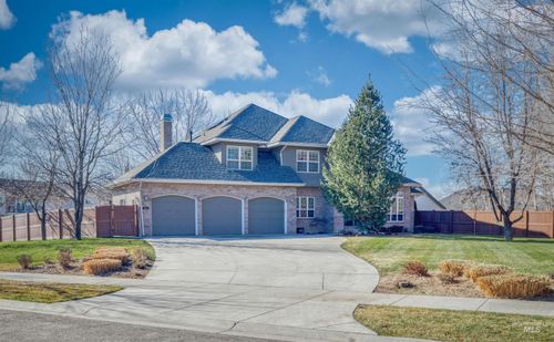 85 S Vandries Ave, Eagle, ID, 83616-5828 | Card Image