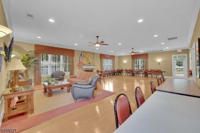 7013 Brookfield Glen Dr, Townhouse with 2 bedrooms, 2 bathrooms and null parking in Belvidere NJ | Image 33