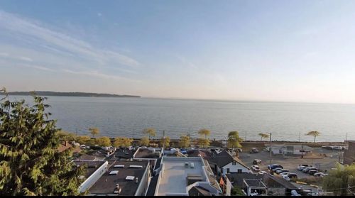15481 Victoria Ave, White Rock, BC, V4B1H6 | Card Image