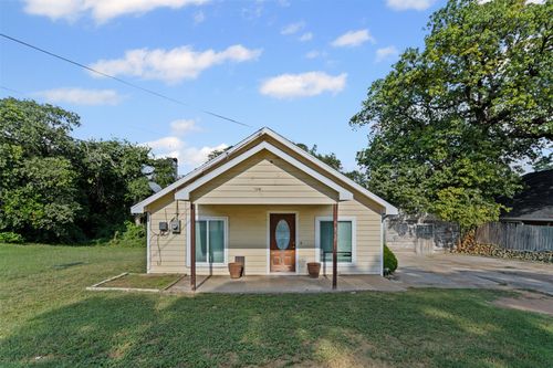 828 Springer Avenue, Fort Worth, TX, 76114 | Card Image